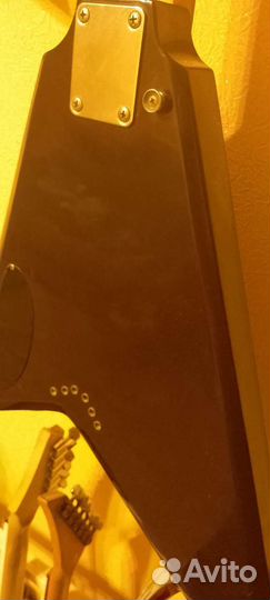 Электрогитара формы Jackson rr