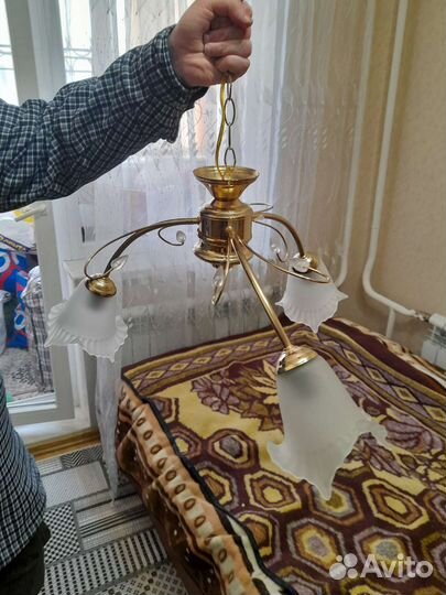 Люстра потолочная