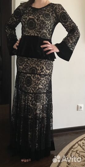 Костюм и платья