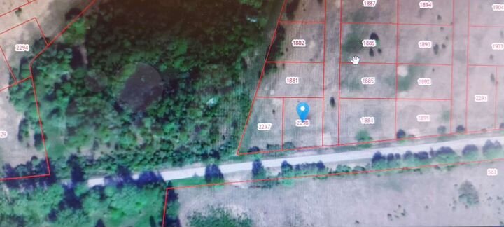 Участок 8,1 сот. (ИЖС)