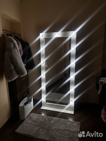 Гримёрное зеркало