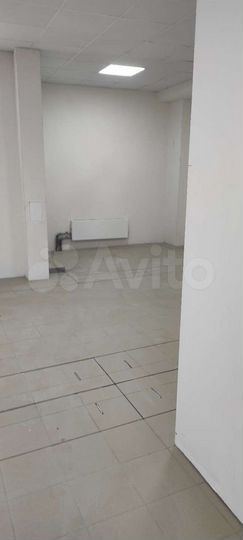 Свободного назначения, 70 м²