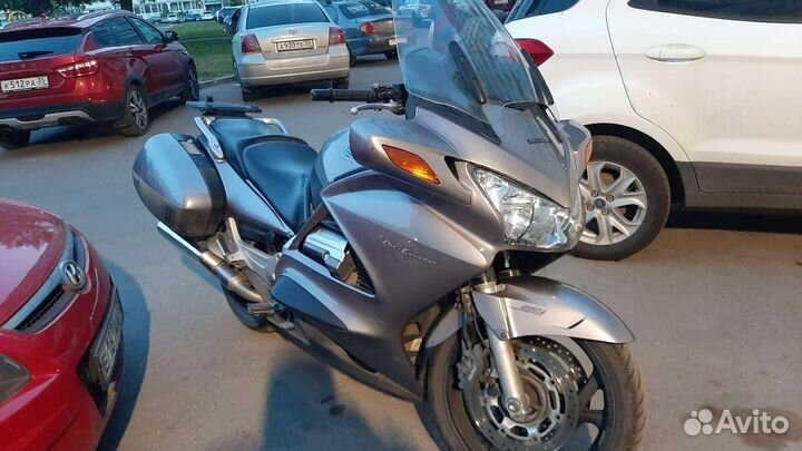 Honda st 1300