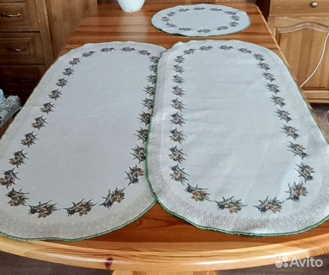Дорожка и салфетка гобелен