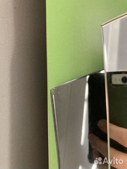 Зеркало с полочкой в ванную