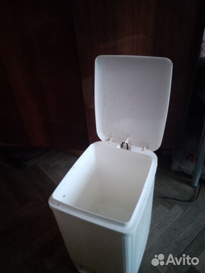 Мусорное ведро