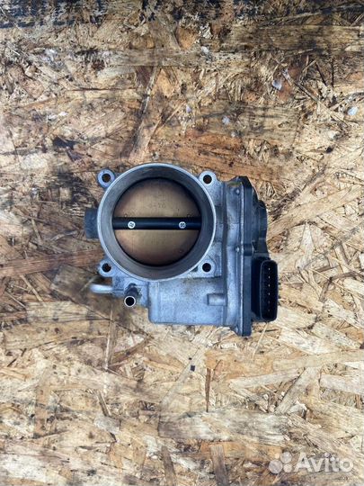 Дроссельная заслонка Toyota crown S200 2gr-fse