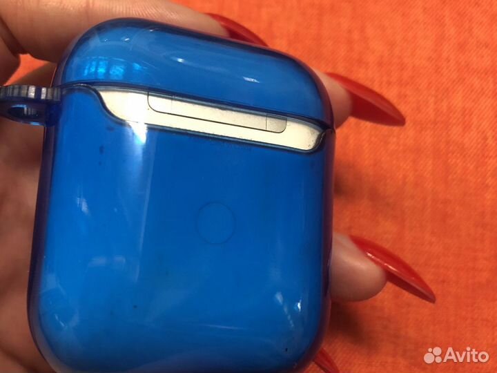 Чехол на airpods