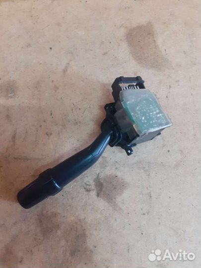 Подрулевой переключатель Toyota Mark II JZX110