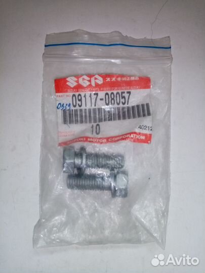 Болт Suzuki 09117-08057