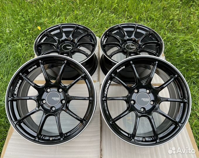 Advan RS 17*8.0J et45 5*112 Mini JCW Golf Skoda