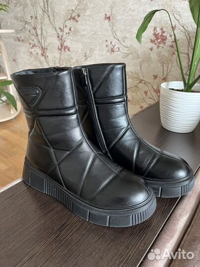 Ботинки зимние женские