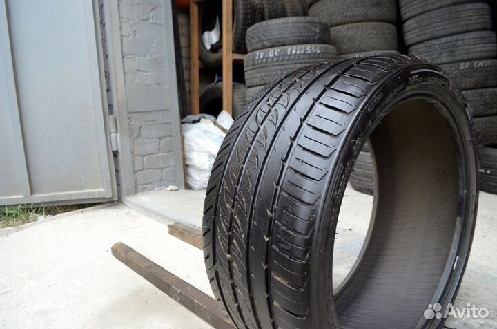 Toledo TL1000 255/35 R19