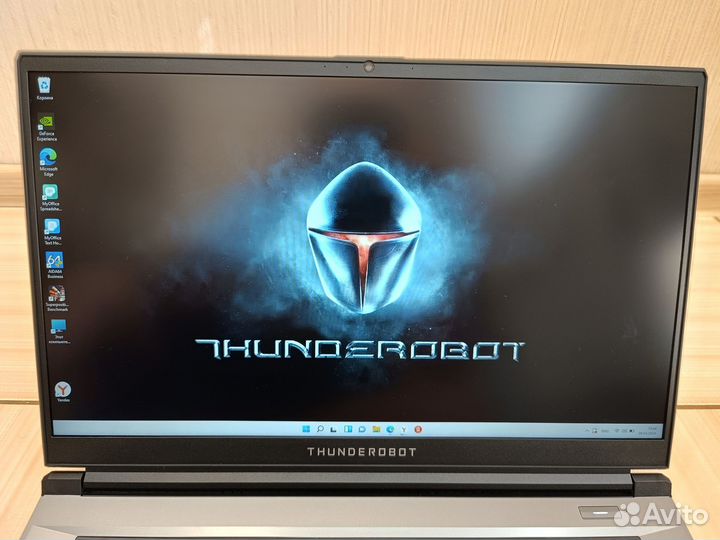 Игровой ноутбук Thunderobot 911 Plus Pro