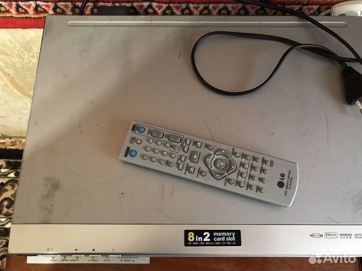 DVD-Рекордер LG DR 588X