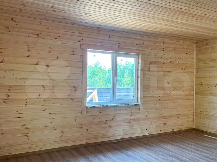 Дом 161 м² на участке 9,6 сот.