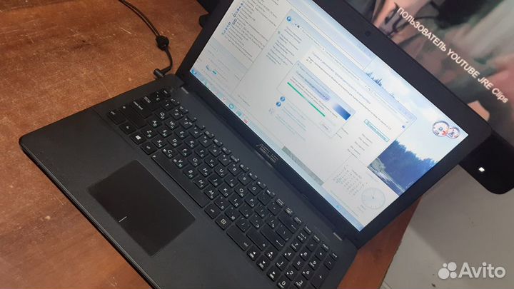 Ноутбук Asus X552