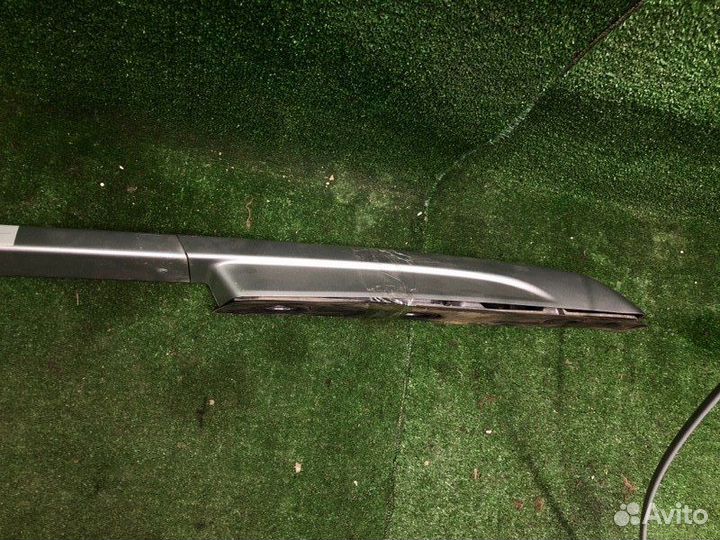 Б/У рейлинг на крышу В хорошем состоянии, оригинал