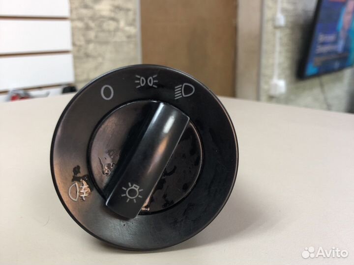 Выключатель света для фольксваген поло седан