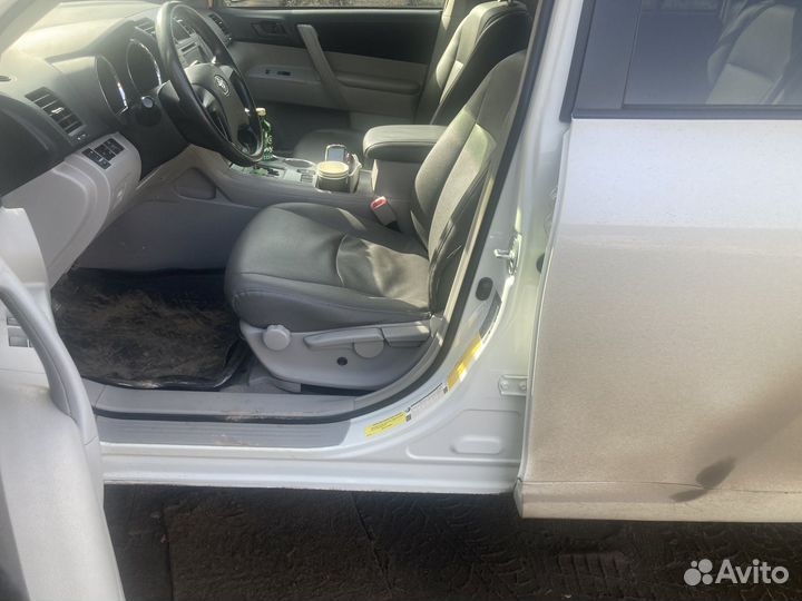 Toyota Highlander 2.7 AT, 2009, 106 000 км