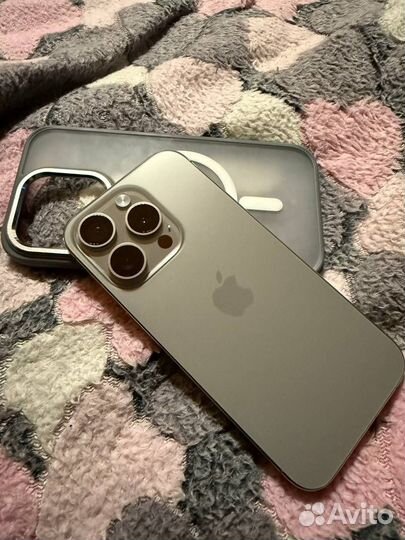 iPhone 15 Pro, 256 ГБ