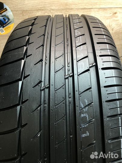 Triangle TH201 Sportex 235/45 R18