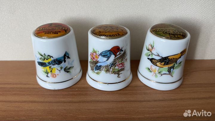 Три коллекционных наперстка