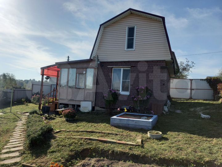 Дача 65 м² на участке 6 сот.