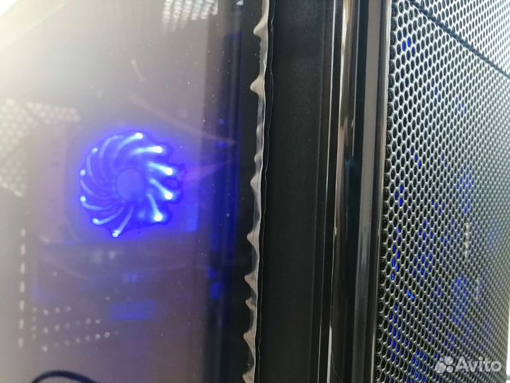Игровой системник на Intel Xeon Е-2640(Core i7)