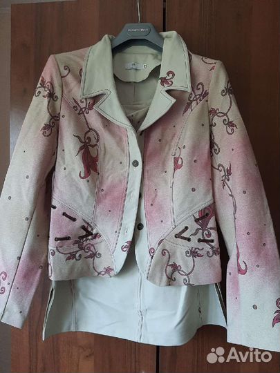 Пиджак женский 48 размер