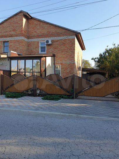 Дом 105 м² на участке 4 сот.