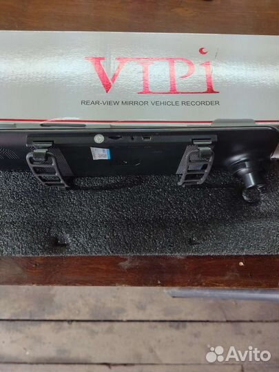 Видеорегистратор-зеркало