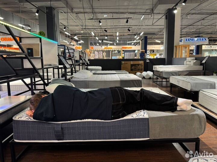 Матрас новый 180х200