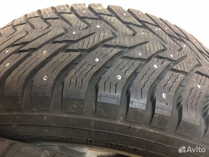 Комплект шипованных колес на Ленд Крузер 200