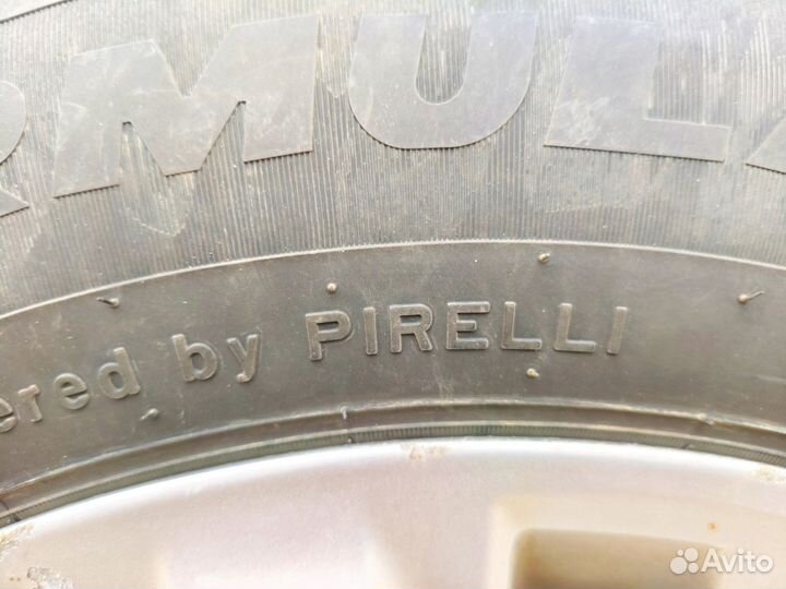 Pirelli Formula Ice 235/65 R17 108T
