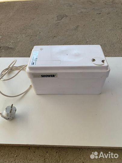 Канализационный насос SFA sanishower