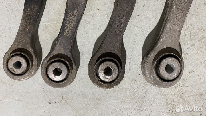 Рычаг задний верхний Mercedes Benz W211