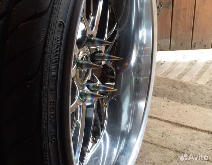 Гайка колесная