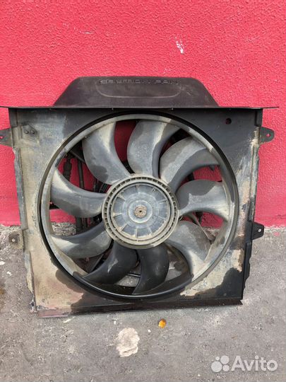 Вентилятор двигателя Jeep Grand Cherokee WJ