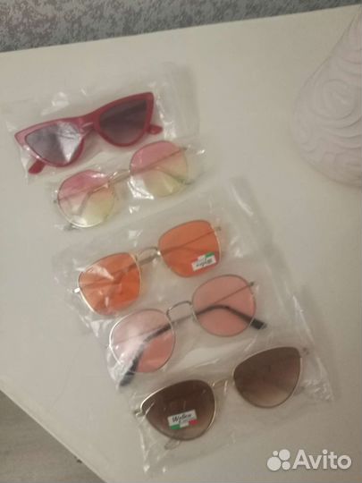 Солнцезащитные очки стильные