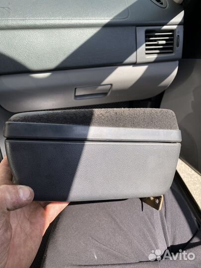 Подлокотник priora 1