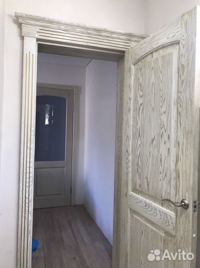 Лестницы, кухни, кровати, двери из массива