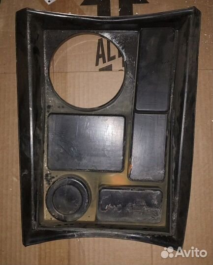 Продам полку для мелочи на кпп ваз