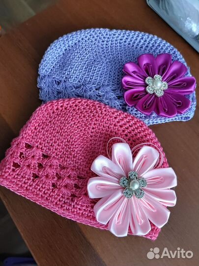 Летние вязаные шапочки