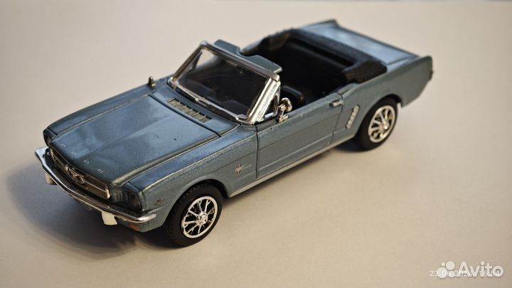 Mustang 1965 Motor Max 1:43