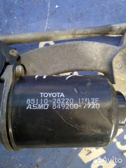 Трапеция дворников. Toyota Noah минивен 1AZ-FSE