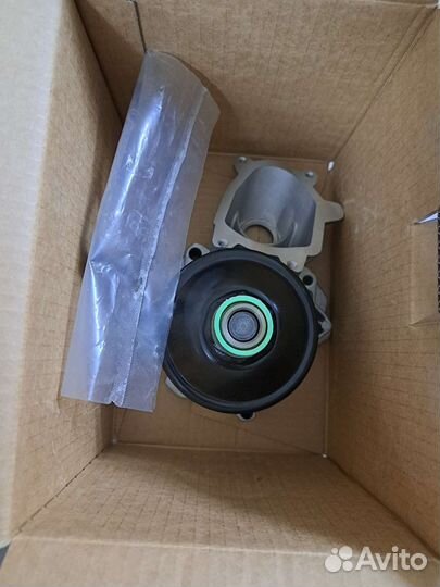 Помпа Bmw E46/E39/E38 SKF vkpc88430