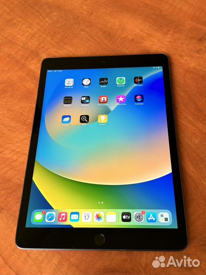 iPad 7 2019 128GB 4G LTE