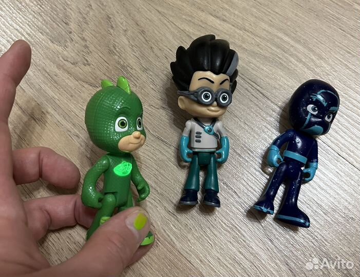 Герои в масках