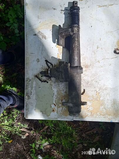 Рулевая рейка с гур ауди 80б3